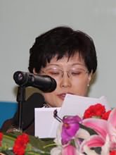 发言题目：我国装备制造业“十二 - 五”发展规划的思路和政策
